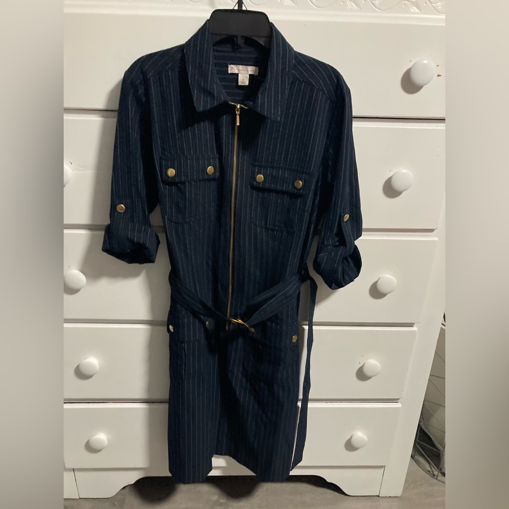 Dressbarn Blue Women’s Dress Rolled Sleeves Pockets Zip Front Belt Size 4 - Picture 4 of 13